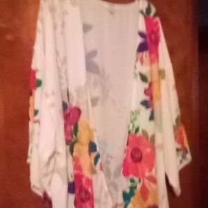 Umgee large kimono beautiful colors  nwot